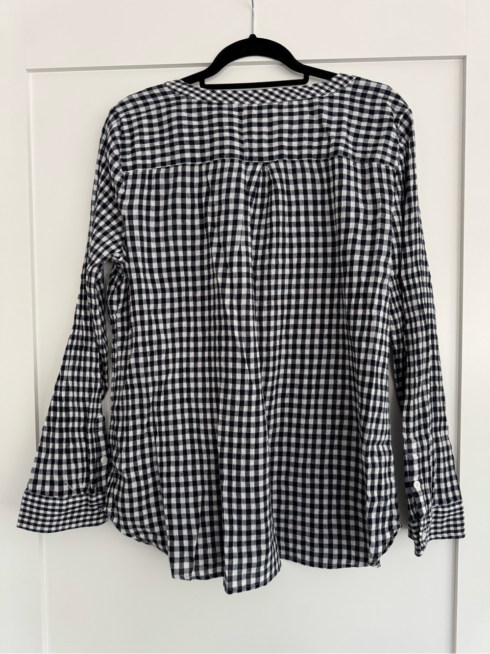 Talbots Navy Gingham Blouse Size L 100% Cotton Split Neck Casual Top - Picture 4 of 4